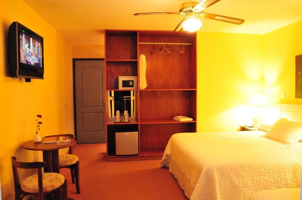 Hotel Urbano Carmelo Extérieur photo
