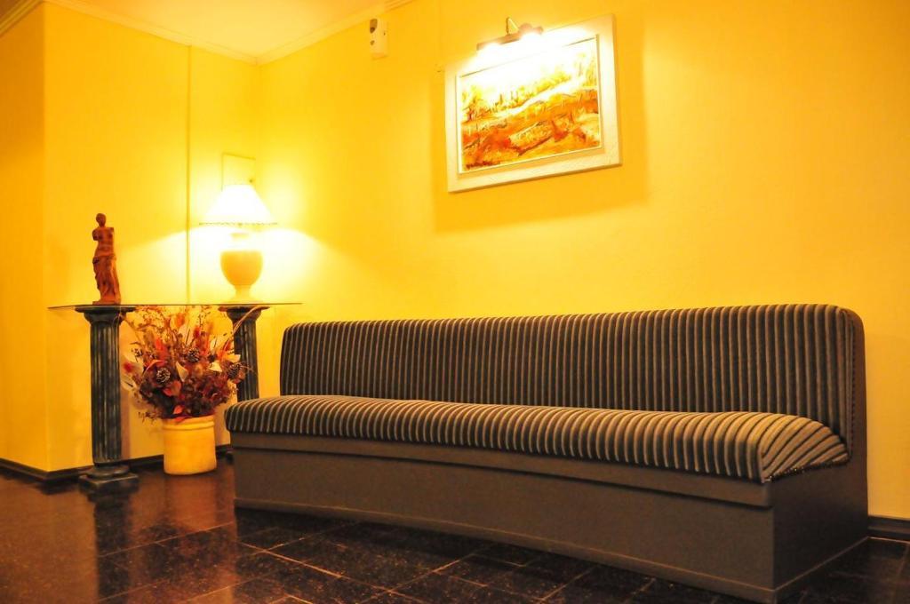 Hotel Urbano Carmelo Extérieur photo